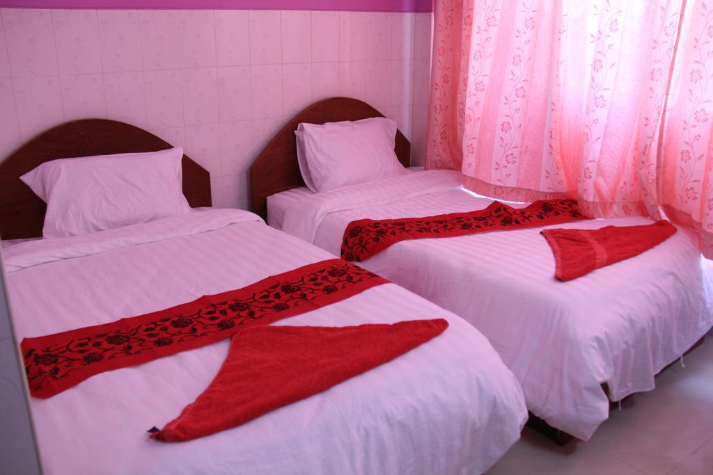 Capitol 3 Guesthouse Phnom Penh Dış mekan fotoğraf