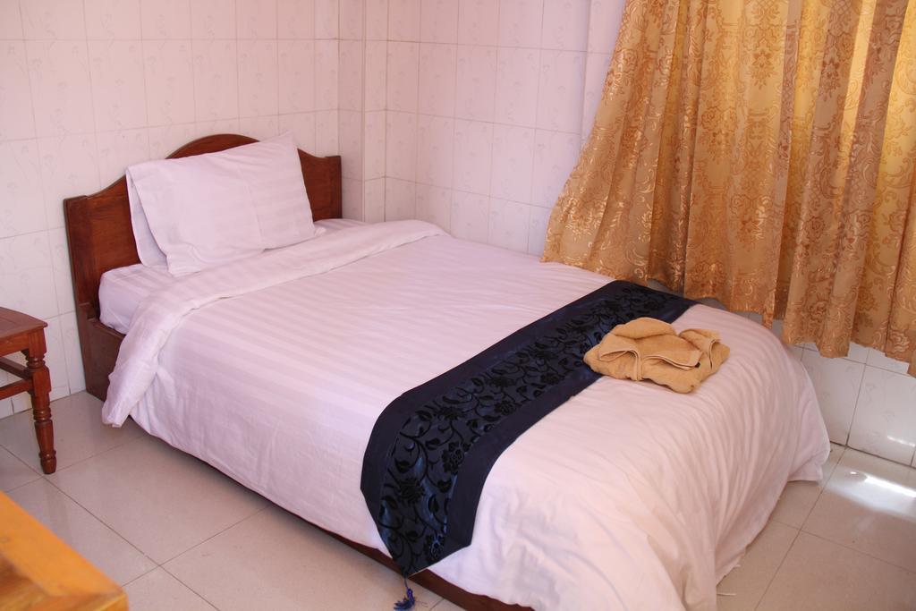 Capitol 3 Guesthouse Phnom Penh Dış mekan fotoğraf