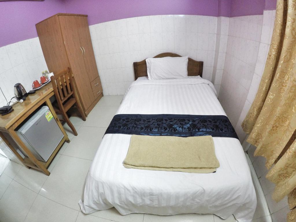 Capitol 3 Guesthouse Phnom Penh Dış mekan fotoğraf