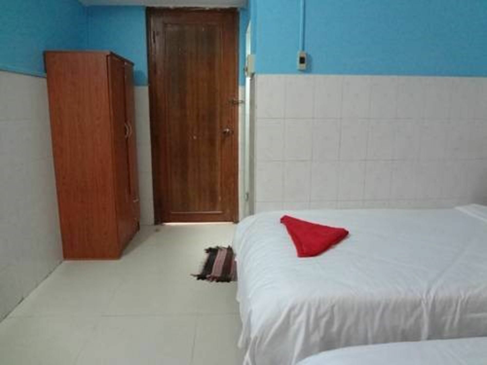 Capitol 3 Guesthouse Phnom Penh Dış mekan fotoğraf