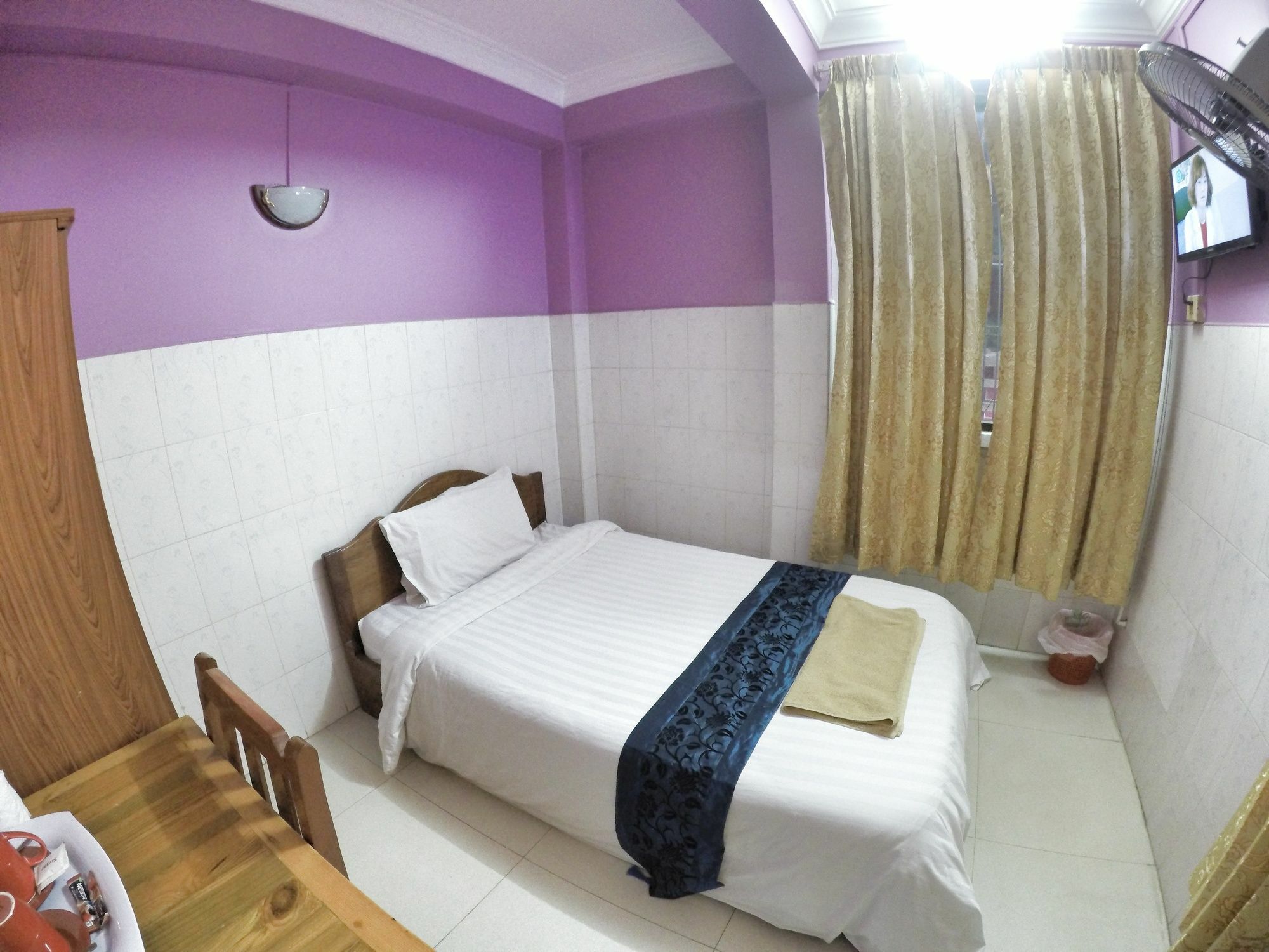 Capitol 3 Guesthouse Phnom Penh Dış mekan fotoğraf