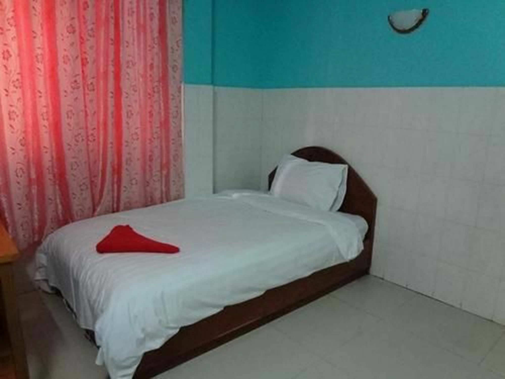 Capitol 3 Guesthouse Phnom Penh Dış mekan fotoğraf
